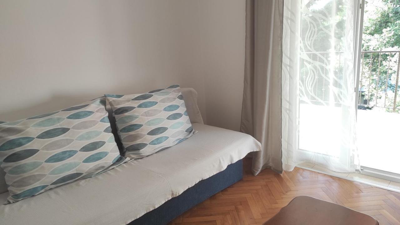 App Karmen With Free Parkig Διαμέρισμα Πόρετς Εξωτερικό φωτογραφία