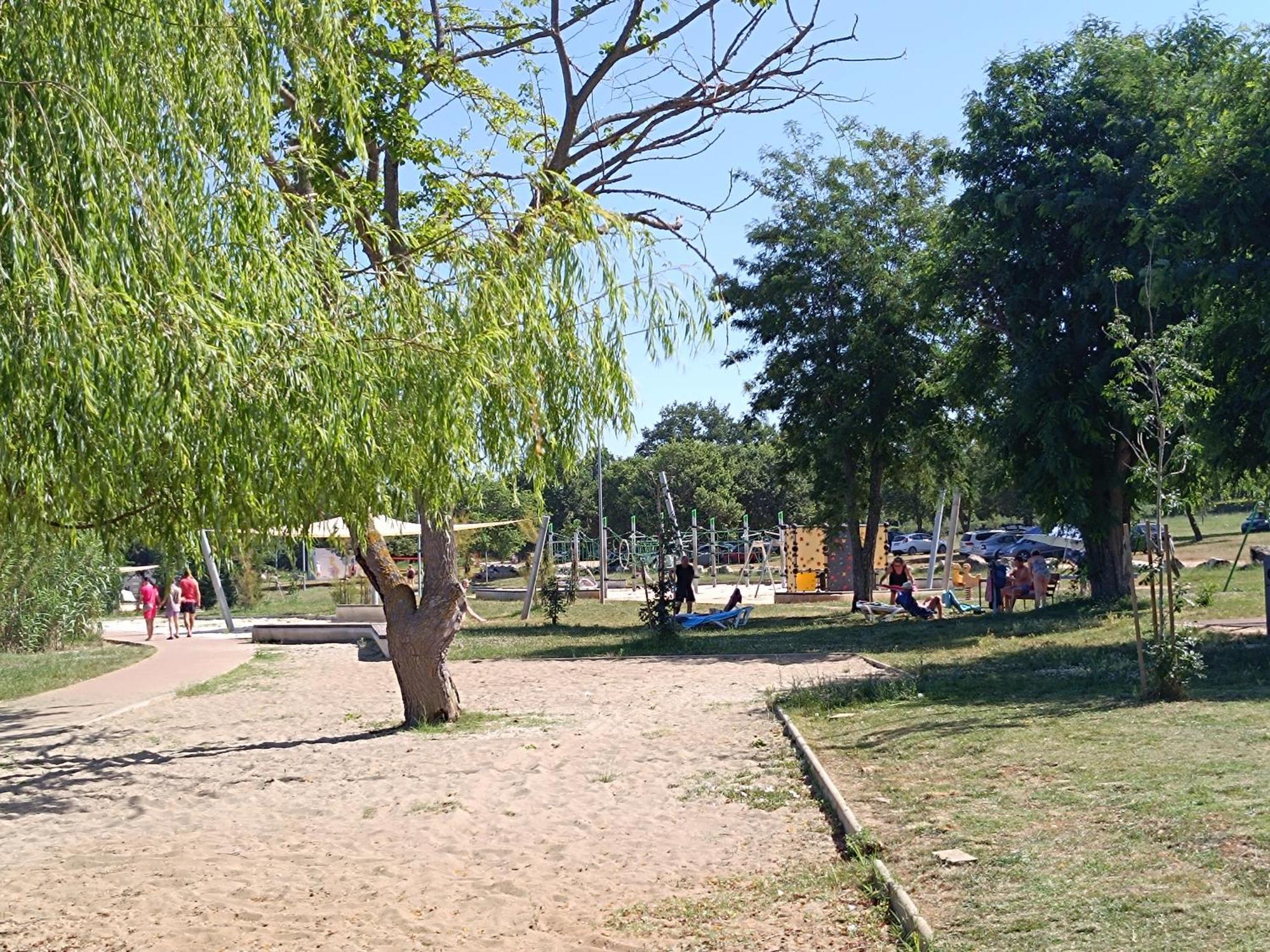 App Karmen With Free Parkig Διαμέρισμα Πόρετς Εξωτερικό φωτογραφία