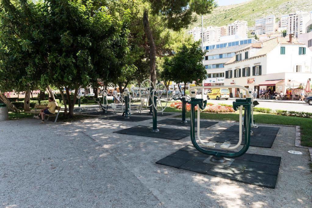 App Karmen With Free Parkig Διαμέρισμα Πόρετς Εξωτερικό φωτογραφία
